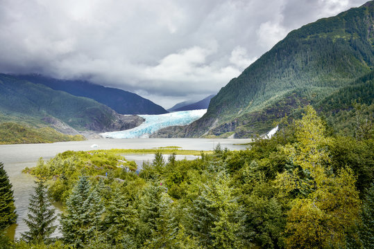 Glaciers at Mendenhall Glacier national park, Juneau, Alaska, USA