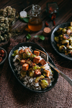 Wild rice with roasted Brussels Sprouts and crispy tofu with sesame
