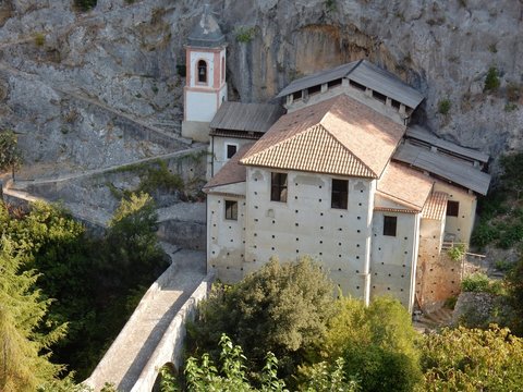 Papasidero -  Santuario di Santa Maria di Costantinopoli dall'alto