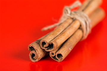 Cinnamon sticks