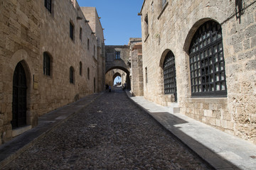 Fototapeta na wymiar Medieval street in the town of Rhodes, Greece