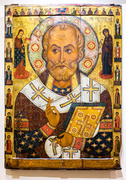Antique Russian orthodox icon of St. Nicholas painted on wooden board, 1294s