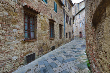 Fototapeta na wymiar Street in old medieval italian town