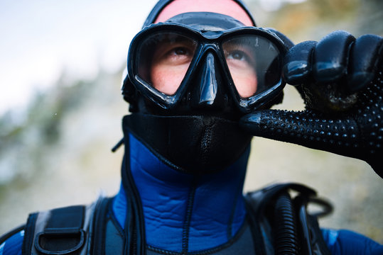 Portrait of male diver in swimming mask