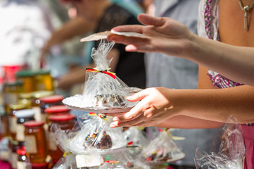 woman hand give  dessert on plate