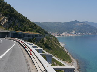 Fototapeta premium Laigueglia - panorama dalla strada Statale Aurelia