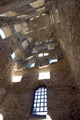 Monasterio interior y exterior de Sant Pere de Rodas en el alto  empordan de Girona Cataluña...
