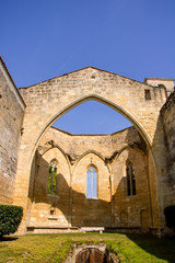 Fototapeta na wymiar the cloister of Les cordeliers at saint emilion, france 