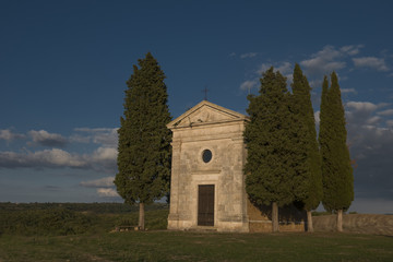 Madonna Vitaleta, Tuscany / The iconic church of Madonna della Vitaleta, in Val D'Orcia, near Pienza, Tuscany, in a clear, sunny day