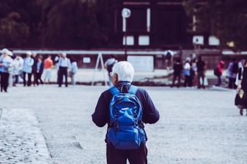 Obraz premium 旅行者 男性