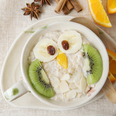 Owl porridge breakfast , Fall, Christmas, Easter food art for kids