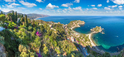 Obraz premium Island Isola Bella in Taormina, Italy