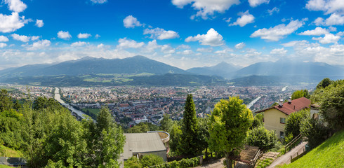 Fototapeta na wymiar Panoramic view of Innsbruck