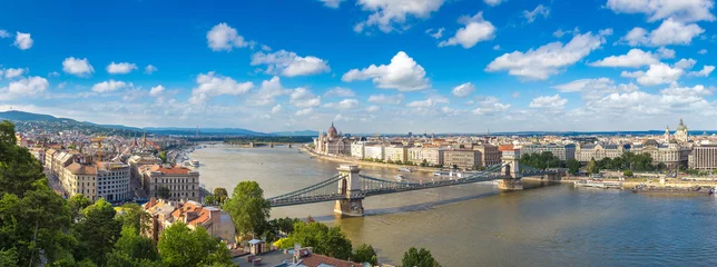 Poster Panoramisch uitzicht over Boedapest © Sergii Figurnyi