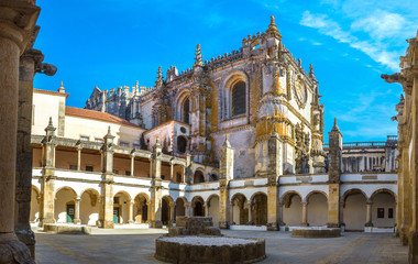 Medieval Templar castle in Tomar © Sergii Figurnyi