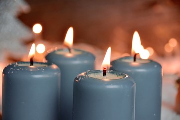 Adventskerzen blau - vierter Advent - Weihnachtskarte