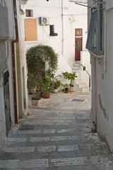 Fototapeta na wymiar Alleyway. Castellaneta. Puglia. Italy.
