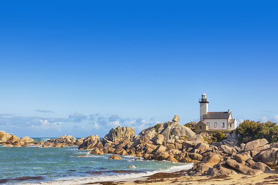 Pontusval lighthouse, Brignogan-Plage, Brittany, France