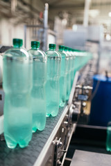 Bottling plant - Water bottling line for processing and bottling pure mineral carbonated water into bottles.