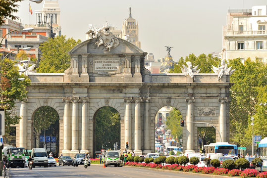 Puerta de Alcalá, Madrid, Spain