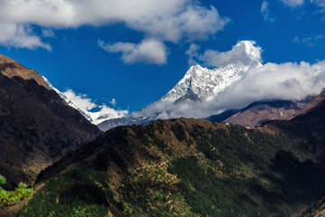Obraz premium Mountain in the clouds