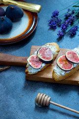 Grzanki z figami © dusiowa