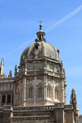 Fototapeta na wymiar Toledo Cathedral in sunny day, Spain