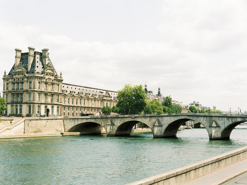 Bridge and building over the Seine, Paris