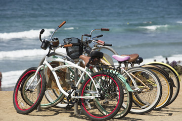Fototapeta premium A group of two wheeled bicycles at the coast of Del Mar, San Diego, California.