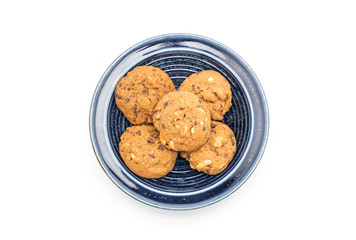 chocolate chips and cashew nut cookies