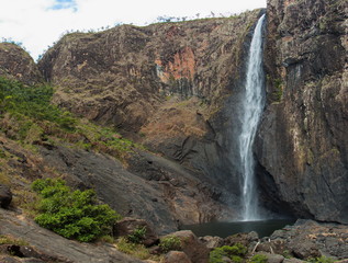 Wallaman Falls in Girringun NP, der höchste Wasserfall in Australien