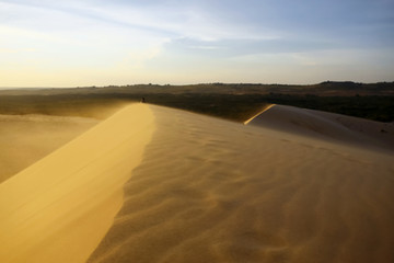 Obraz na płótnie Canvas Sand mountains in the desert