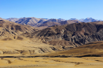 Obraz na płótnie Canvas Tibetan landscape travel