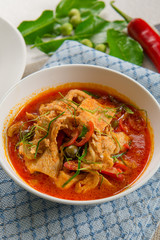 Pork in ground peanut coconut cream curry