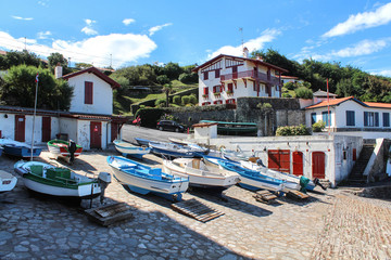 Fototapeta na wymiar Port de pêche de Guéthary (Pays-basque français)