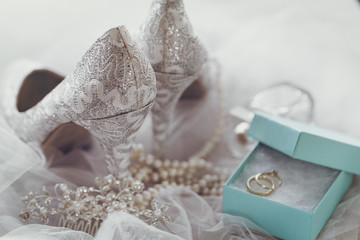 Wedding shoes and bridal accessories - obrazy, fototapety, plakaty
