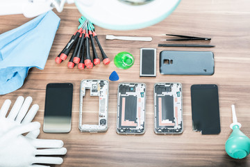 Smartphone Reparatur Service 