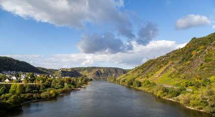 Fototapeta premium Mosel bei Kobern-Gondorf