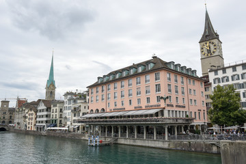 Fototapeta na wymiar The old city center of Zurich