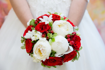 Bride holding her bouquet