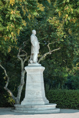 Obraz premium monument man near the stadium Panathinaikos in Athens Georgios Averoff