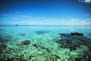 plage et lagon à tahiti en polynésie 