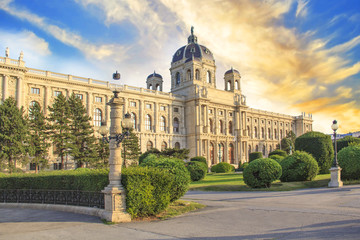 Fototapeta na wymiar Beautiful view of the Museum of Art History in Vienna, Austria
