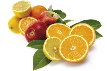 Fototapeta na wymiar Mixed fruit, oranges, lemons, apples