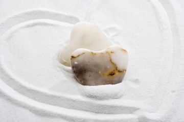 Onyx hearts in the sand