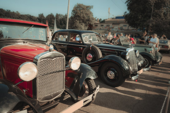 Fototapeta Luxury old vintage retro car