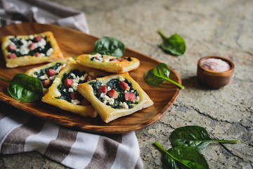 Savoury spinach cakes with bacon and Feta cheese
