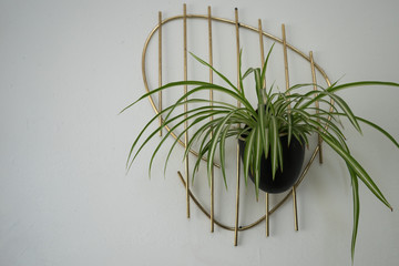 Nostalgischer Blumenschmuck aus den 60 iger Jahren