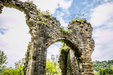 Ruines de Notre-Dame-de-Laval