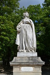 Statue of Mary Stuart, in Paris, in Luxembourg Garden (Queen of Scots and Queen consort of France)